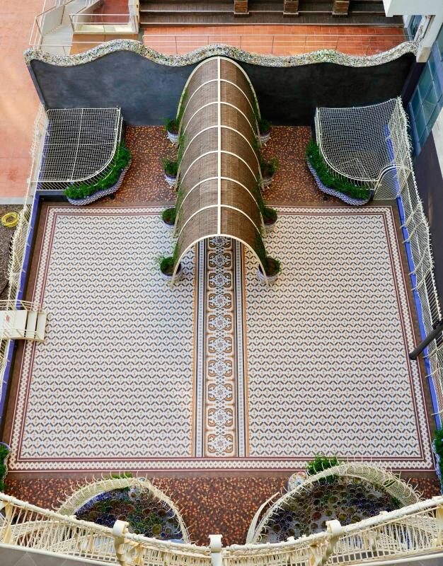 Casa Batlló courtyard, aerial view